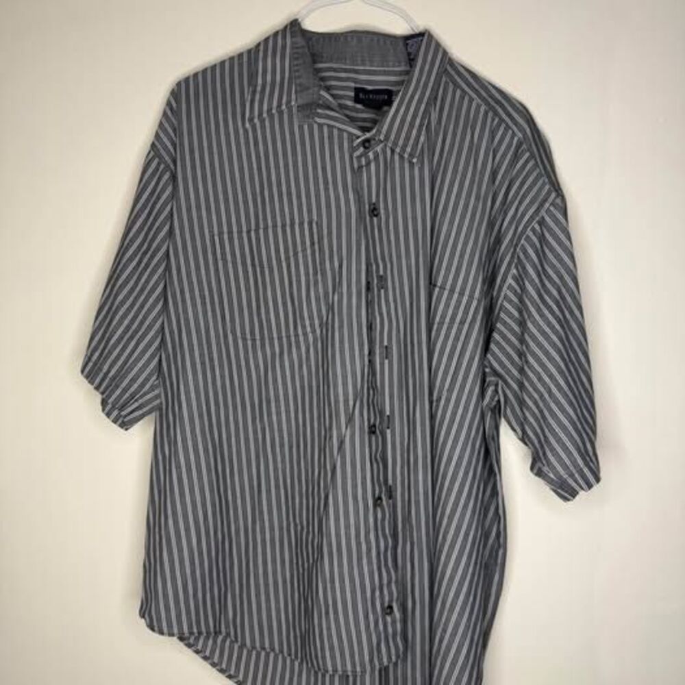 Van Heusen Grey Striped Short Sleeve Button Up XXL